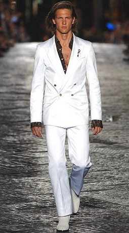 Фото мужские костюмы подиум деловой стиль мужская мода для мужчин 2007