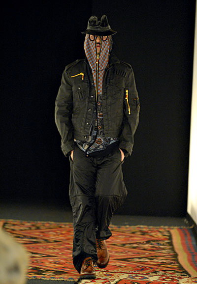 Фото Показ коллекции мужская одежда Denis Simachev сезона «осень-зима 2008»