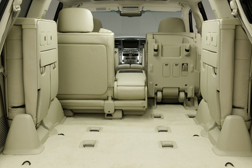 Lexus LX570