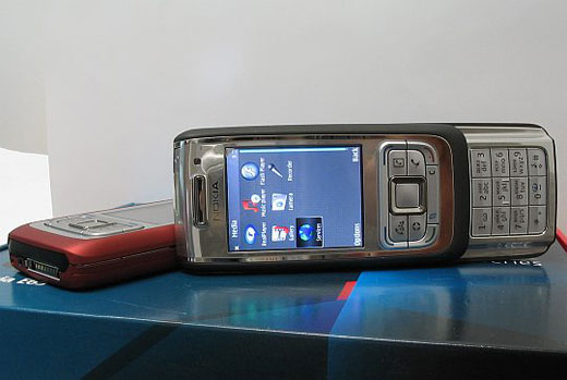 Nokia E65