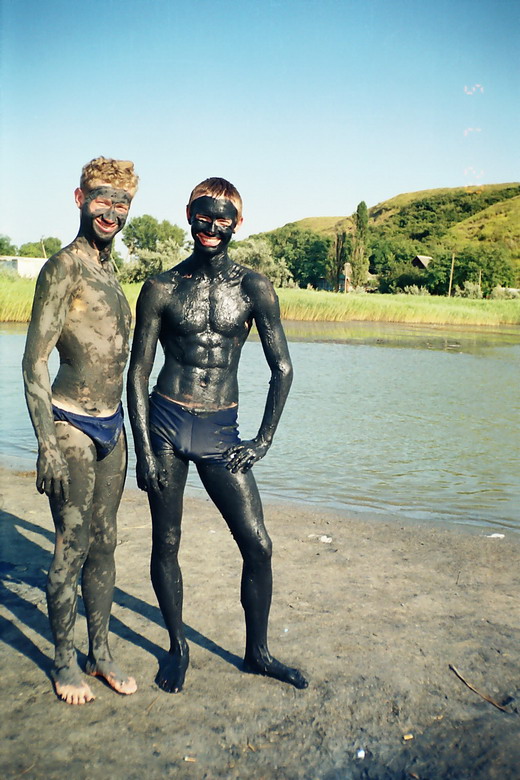 «Лучший зажигающий загар черноземья!» «Лучший зажигающий загар черноземья!»