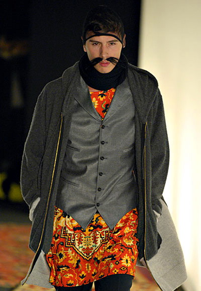 Фото Показ коллекции мужская одежда Denis Simachev сезона «осень-зима 2008» Фото Показ коллекции мужская одежда Denis Simachev сезона «осень-зима 2008»